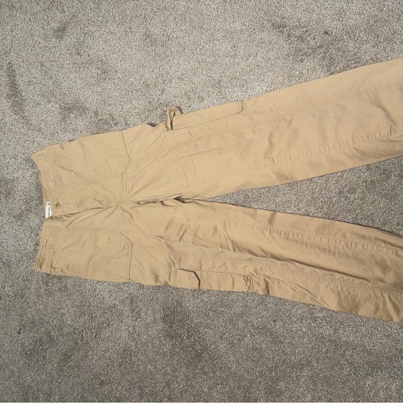 TNA Aritzia cargo pants - Picture 6 of 6